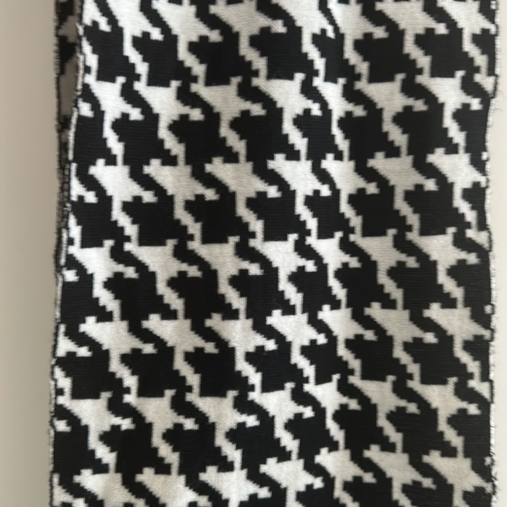 Infinity Scarf - Picture 2 of 3
